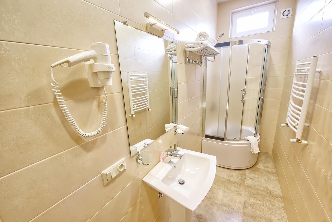 טביליסי Green Corner Hotel מראה חיצוני תמונה