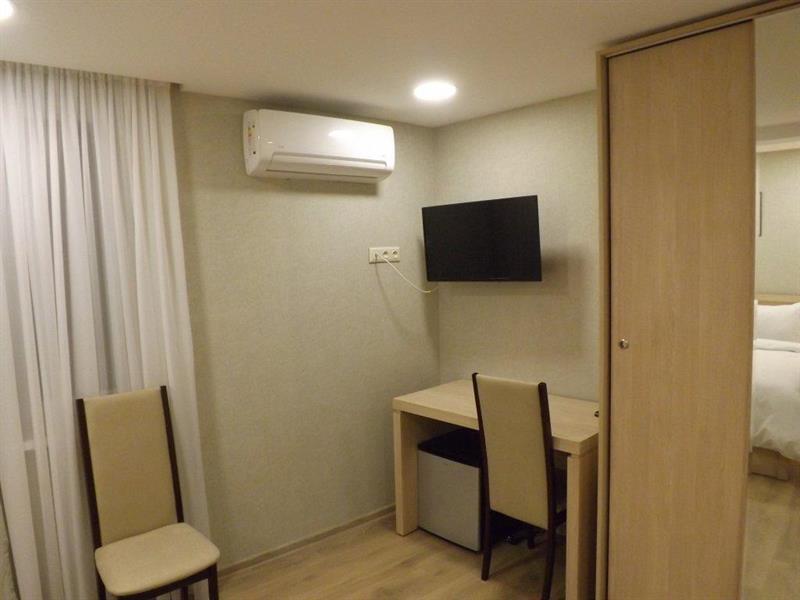 טביליסי Green Corner Hotel מראה חיצוני תמונה