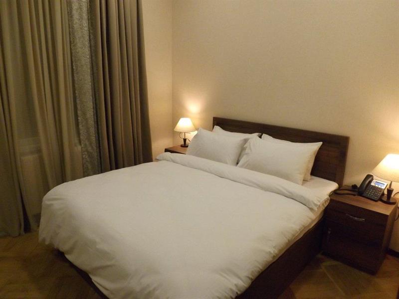 טביליסי Green Corner Hotel מראה חיצוני תמונה